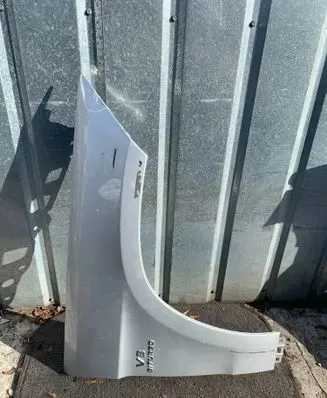 Mercedes-Benz CLS C218 X218 Fender 