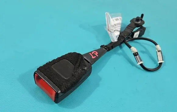 Ford Mondeo MK V Front seatbelt DS73F61209EA IMPRK1566735