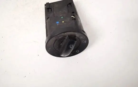Volkswagen Polo IV 9N3 Light switch 6q0941531c