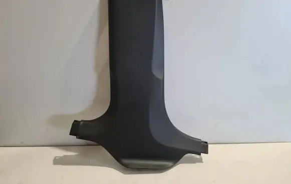 BMW 5 G30 G31 (B) pillar trim (bottom) 51437384529