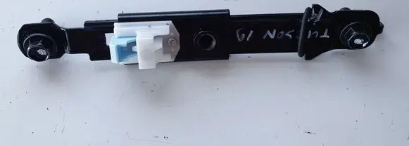 Hyundai Tucson TL Seat belt adjustment motor 