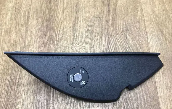 Hyundai Tucson TL Dashboard side end trim 84765D7AB0