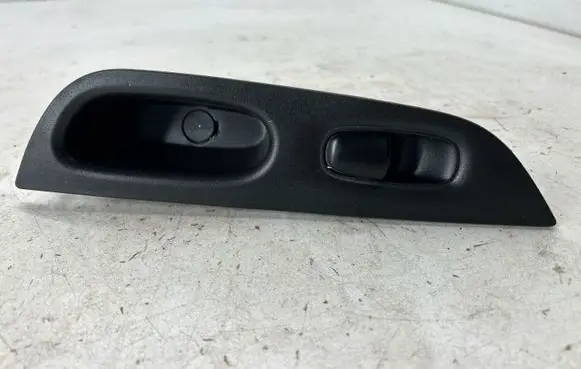 Nissan Rogue Rear door window switch trim 829604BA0A