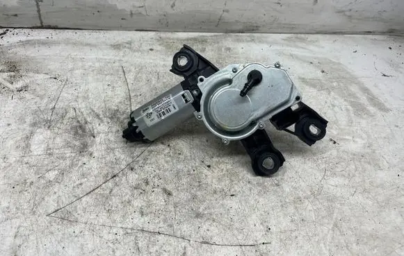 Volkswagen PASSAT B6 Rear window wiper motor 53032812
