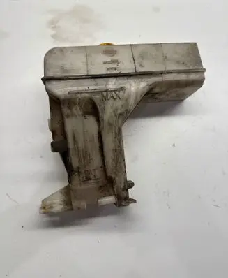 Nissan X-Trail T30 other engine part 