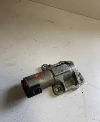 Volvo S80 Camshaft vanos timing valve 8670421 030826 F34711502
