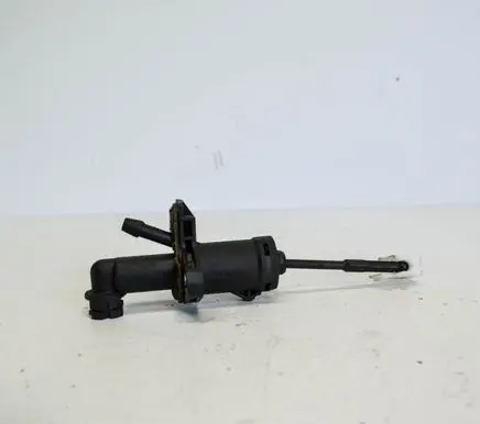 Clutch slave cylinder