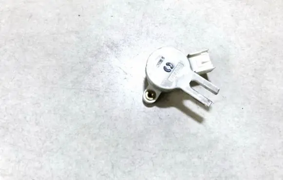 Clutch pedal sensor