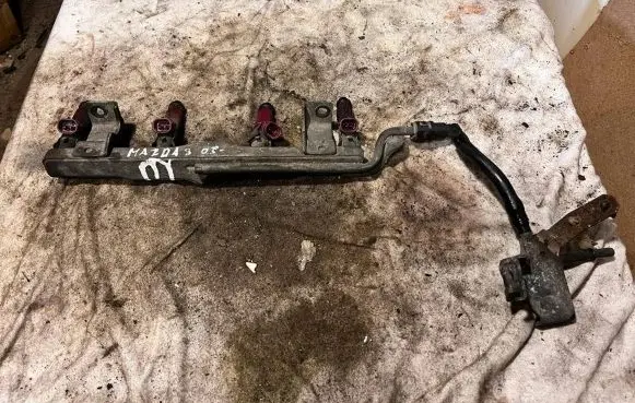 Mazda 3 I Fuel main line pipe 1955003310