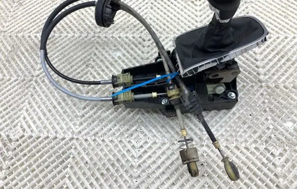 Opel Astra J Gear shift rod 55486394