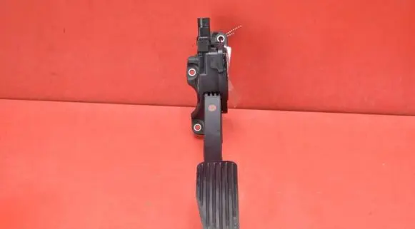 Volvo XC90 Accelerator throttle pedal 30715177
