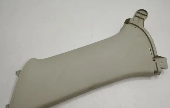 Mazda CX-7 (D)pillar trim (top) EG2168251