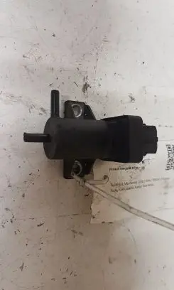 Vacuum valve