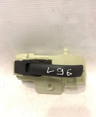 Rear door interior handle