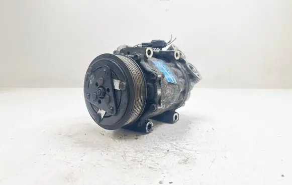 Ford Focus Air conditioning (A/C) compressor (pump) SD7V16