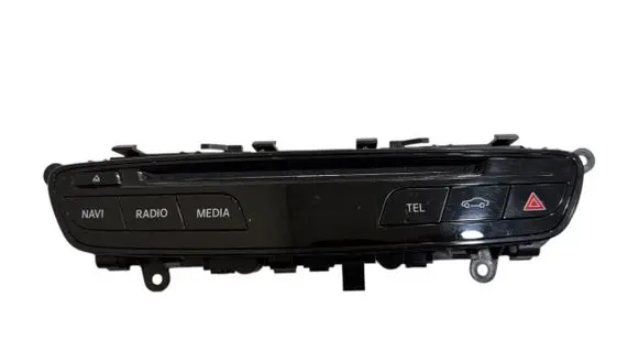 Mercedes-Benz X-class W470 Hazard light switch A4709051900 SW132800 13966114
