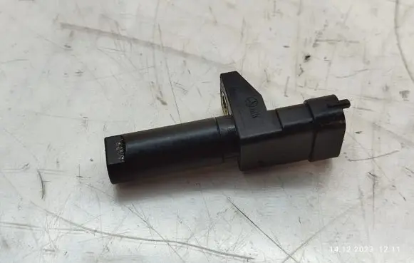 Mercedes-Benz S W221 Crankshaft position sensor A6421530728