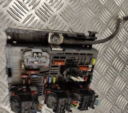 Peugeot 3008 I BSM Control unit 9667044980