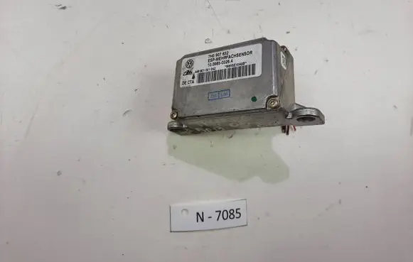 Volkswagen Touareg I ESP acceleration yaw rate sensor 7H0907652