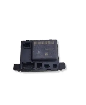 Mercedes-Benz Sprinter W906 Door control unit/module A9069006100 00005226 00005226F6