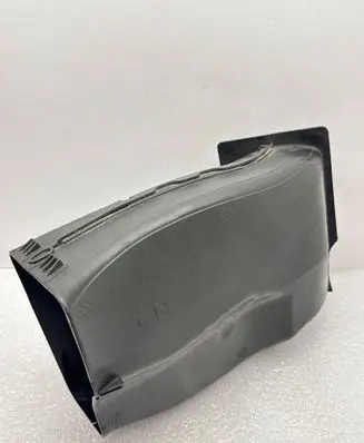 BMW X5 G05 Brake cooling air channel/duct 7421700