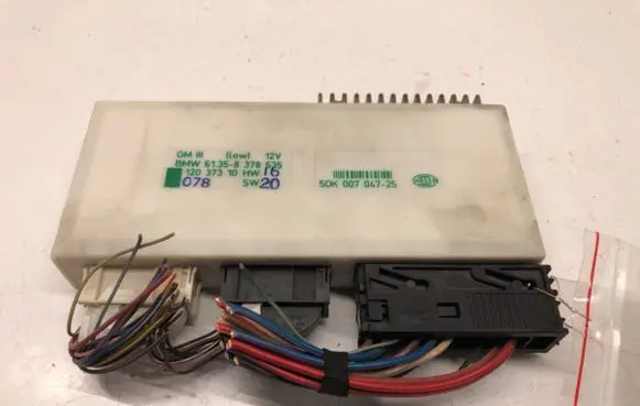 BMW 5 E39 Central body control module 8378635