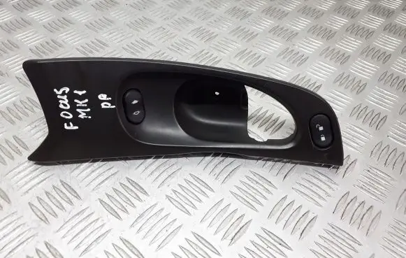 Ford Focus Electric window control switch
