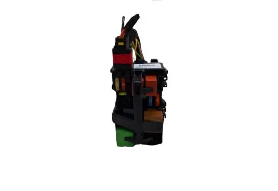 Peugeot 508 II Relay mounting block 9806192580