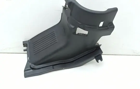 Foot area side trim