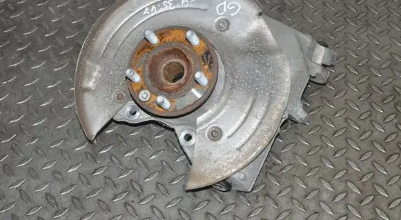 Land Rover Range Rover Velar Rear wheel hub 