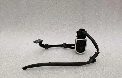 Mercedes-Benz ML W166 Rear air suspension level height sensor A0045429918
