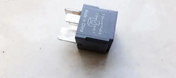Opel Insignia A Other relay 13500120