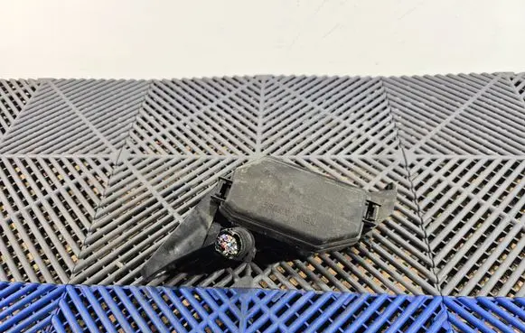 Toyota C-HR I Fuse module