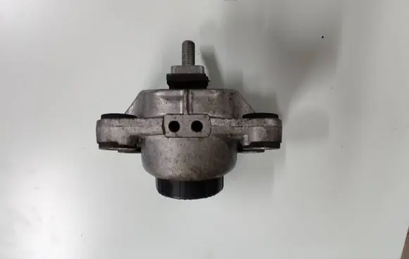 Land Rover Range Rover L405 Engine mount bracket Fpla6a003ba