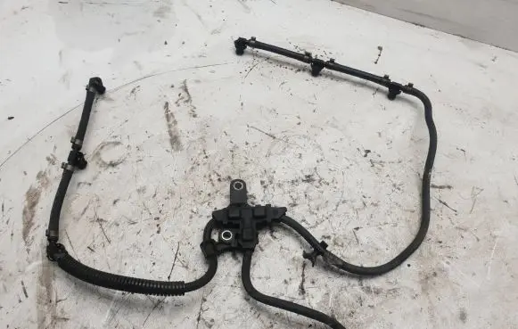 Fuel return line/hose