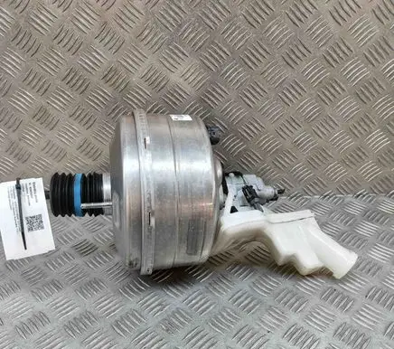 Mercedes-Benz CLA C118 X118 Brake booster A0009055204 0265005376