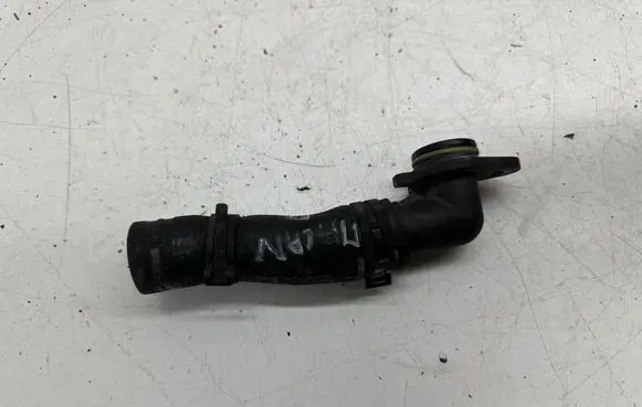 Porsche Macan (95B) Breather/breather pipe/hose 95B145977