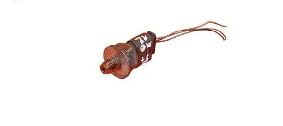 Mercedes-Benz Sprinter W906 Fuel pressure sensor A0235455226 651955