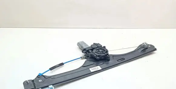 BMW 2 F46 Front door window regulator with motor 2579947 3R3353 71019003