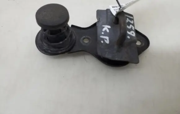 Mercedes-Benz ML W164 Engine bonnet (hood) release handle A2038800460