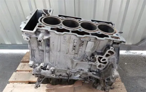 Citroen C5 Engine block 10FJBS