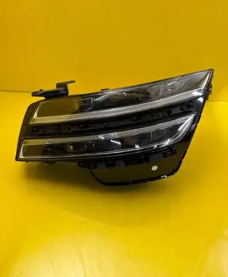 Genesis G80 Headlight/headlamp 92101T1100