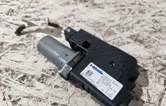 Audi A6 S6 C8 4K Sunroof motor/actuator 1739493G 00338974