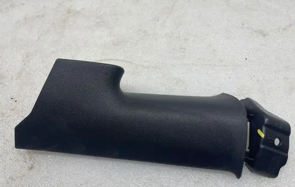 Tesla Model 3 (C) pillar trim 108627300H 042017275