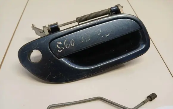 Volvo S60 Front door exterior handle