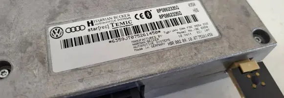 Audi A4 S4 B7 8E 8H Bluetooth control unit module 8P0862335Q 6359JT075261450