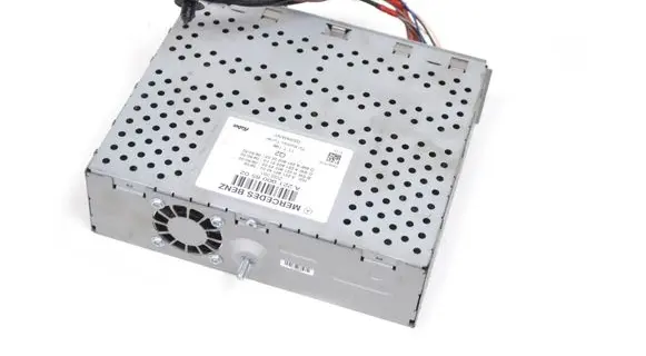 Mercedes-Benz CLS C218 X218 Video control module A2219008502