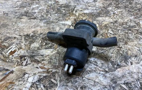 Mercedes-Benz SL R129 Vacuum valve 0011409960