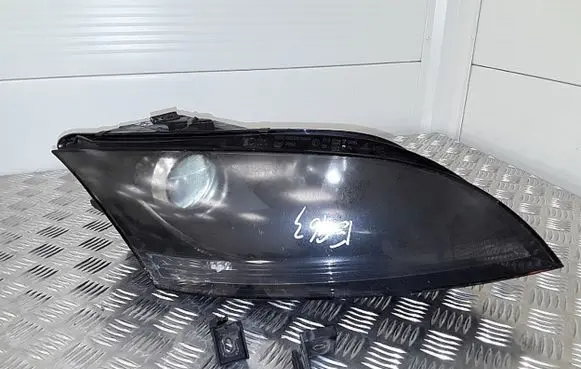 Audi TT TTS Mk2 Headlight/headlamp 8J0941004N