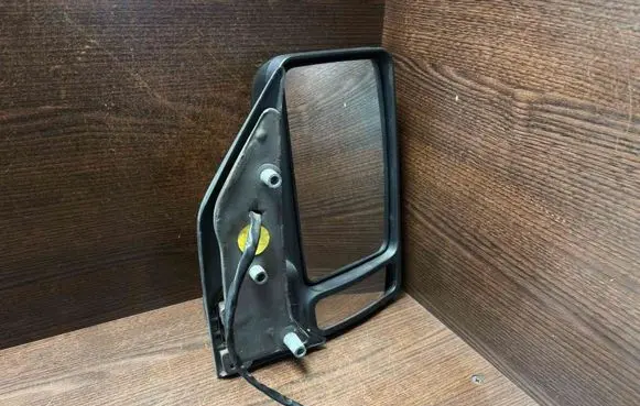 Front door electric wing mirror